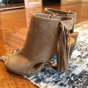 Fringe Peep-toe Heels